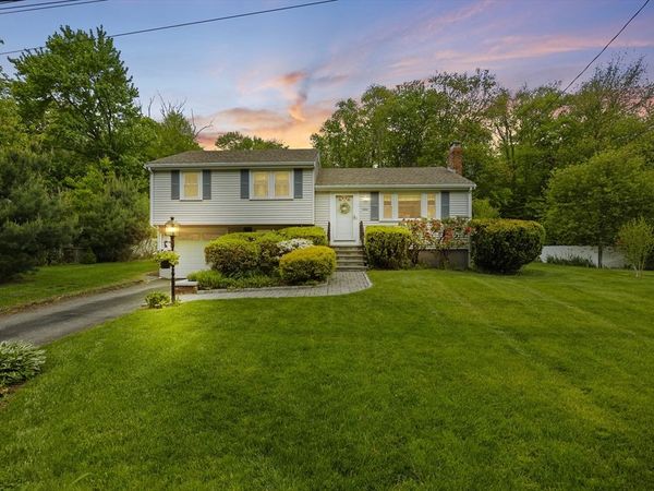 201 Atkinson Ave, Stoughton, MA 02072