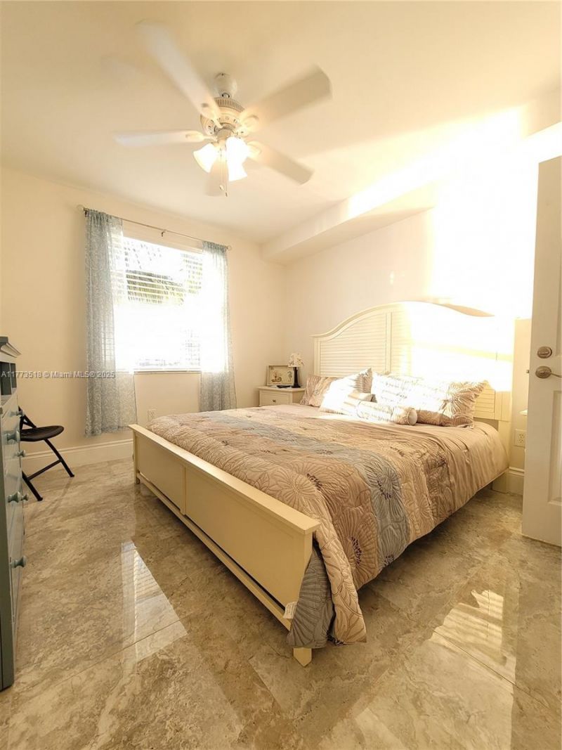 17100 N Bay Rd , Unit 1307, Sunny Isles Beach, FL 33160 Photo