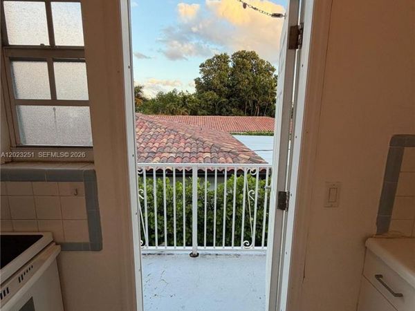 2200 Calais Dr , Unit 5, Miami Beach, FL 33141