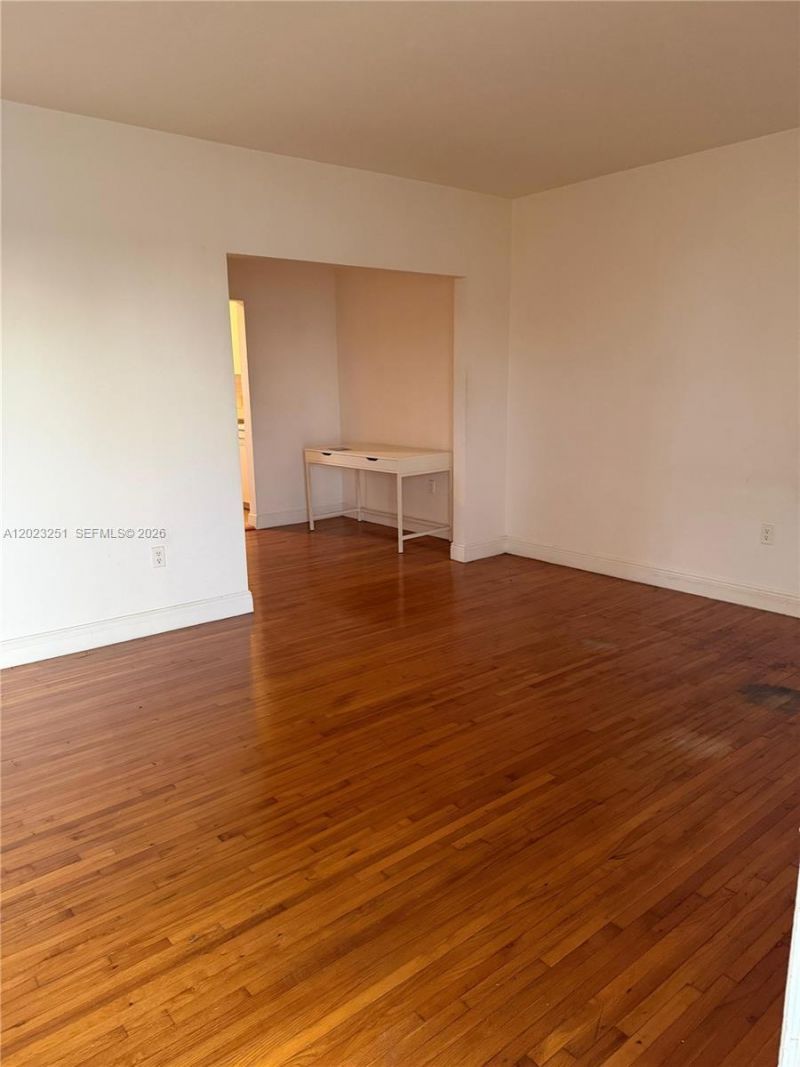 2200 Calais Dr, Unit 5, Miami Beach, FL 33141 Photo