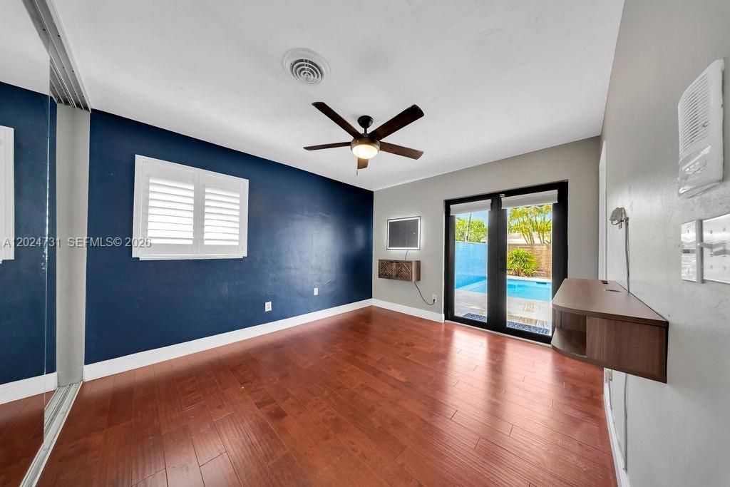 9800 SW 76th St , Miami, FL 33173 Photo