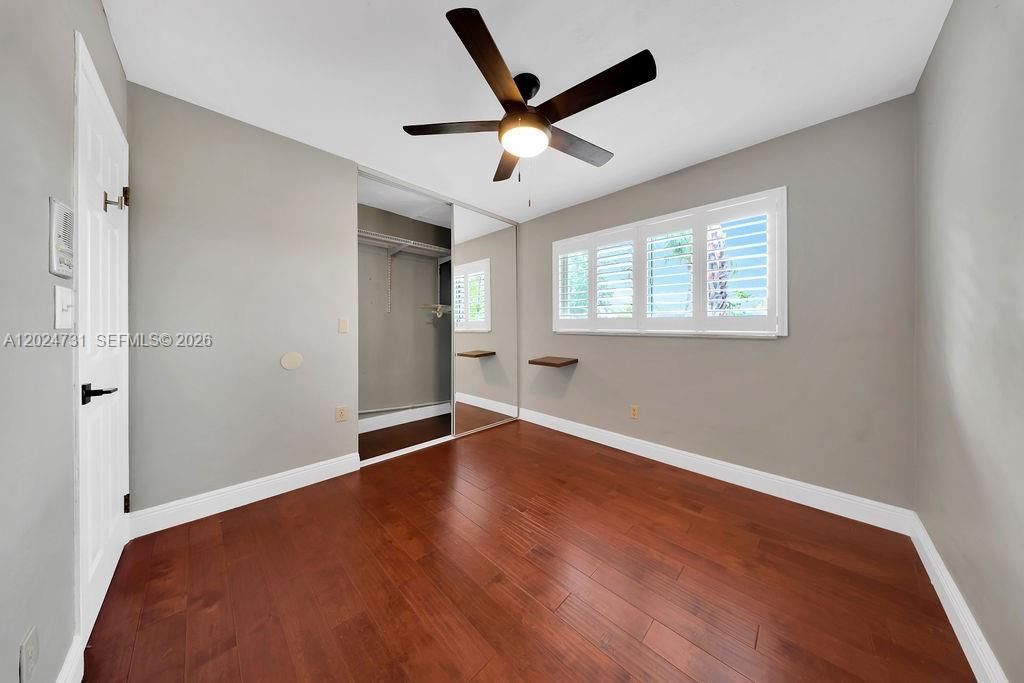 9800 SW 76th St , Miami, FL 33173 Photo