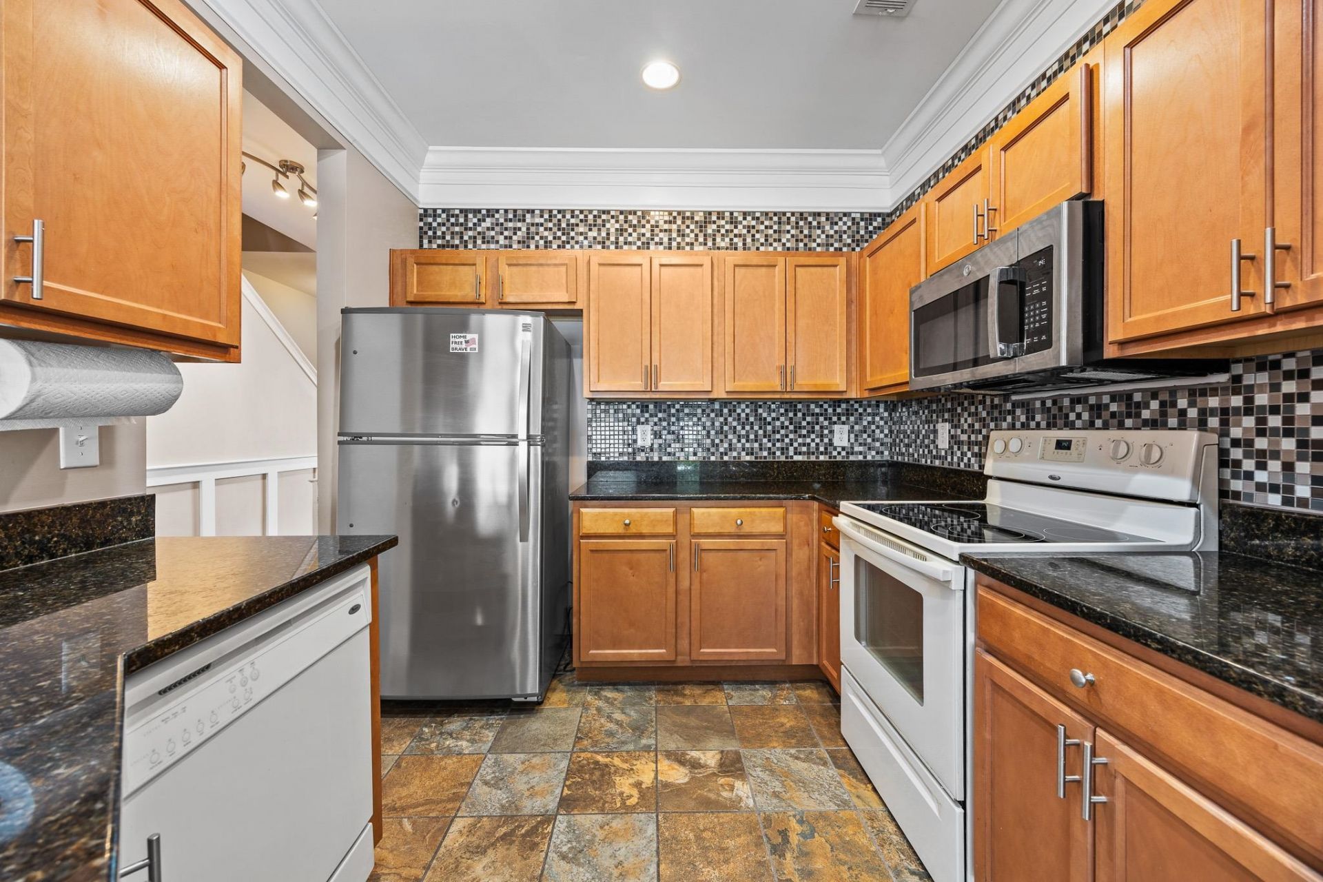 190 Olde Town Way  Photo 14
