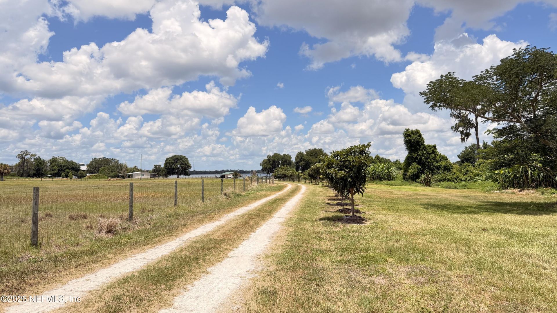 1302 Fort Meade Rd Road, Frostproof, FL 33843 Photo