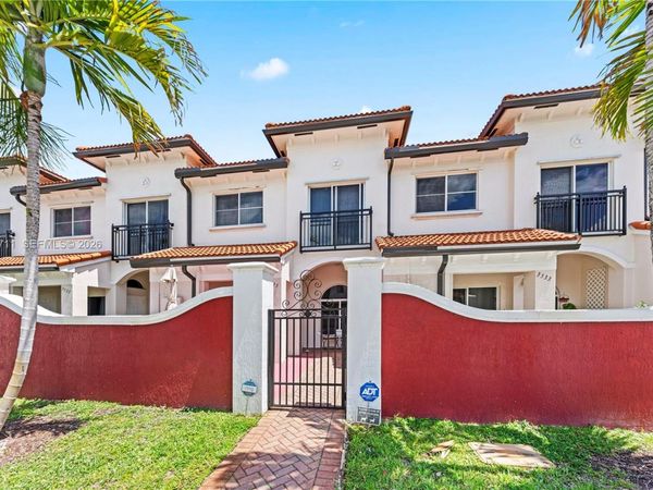 3535 NW 29th Ct , Lauderdale Lakes, FL 33311