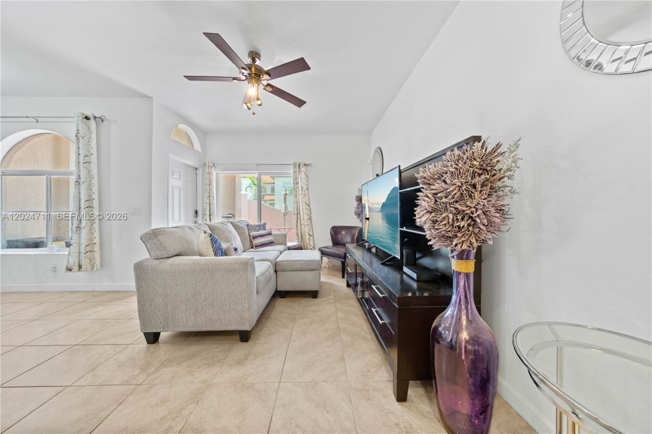 3535 NW 29th Ct , Lauderdale Lakes, FL 33311 Photo