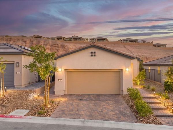 72 Crimson Cactus Avenue , Henderson, NV 89011