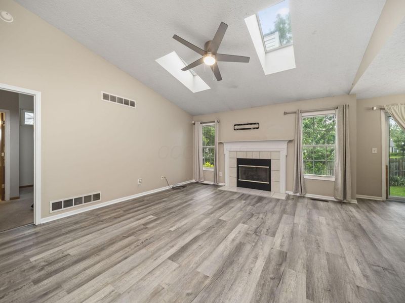 2985 Briar Ridge Road , Columbus, OH 43232 Photo 11