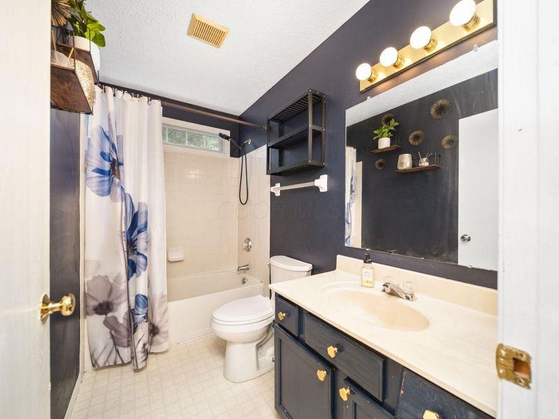 2985 Briar Ridge Road , Columbus, OH 43232 Photo 21