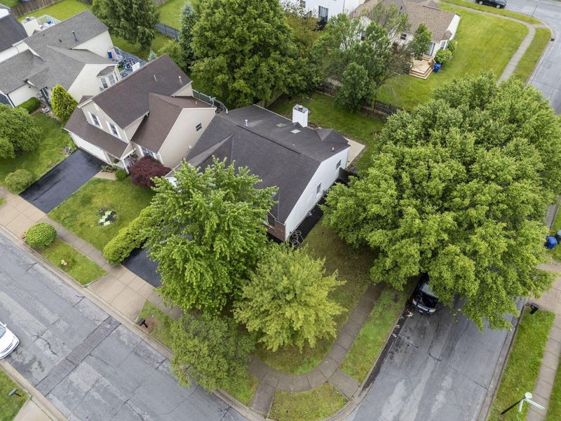 2985 Briar Ridge Road , Columbus, OH 43232 Photo 6