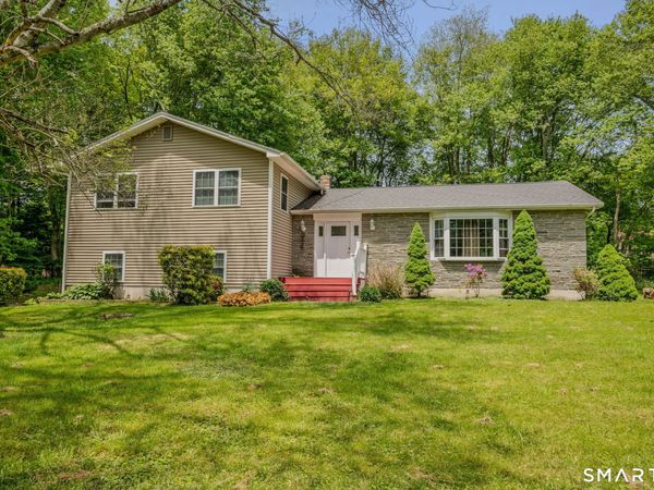 28 Adams, Norwich, CT 06360