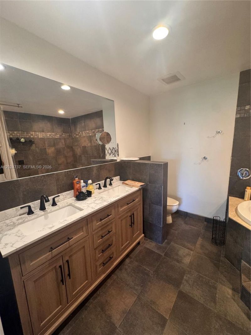 6547 SW 116th Pl, Unit C, Miami, FL 33173 Photo