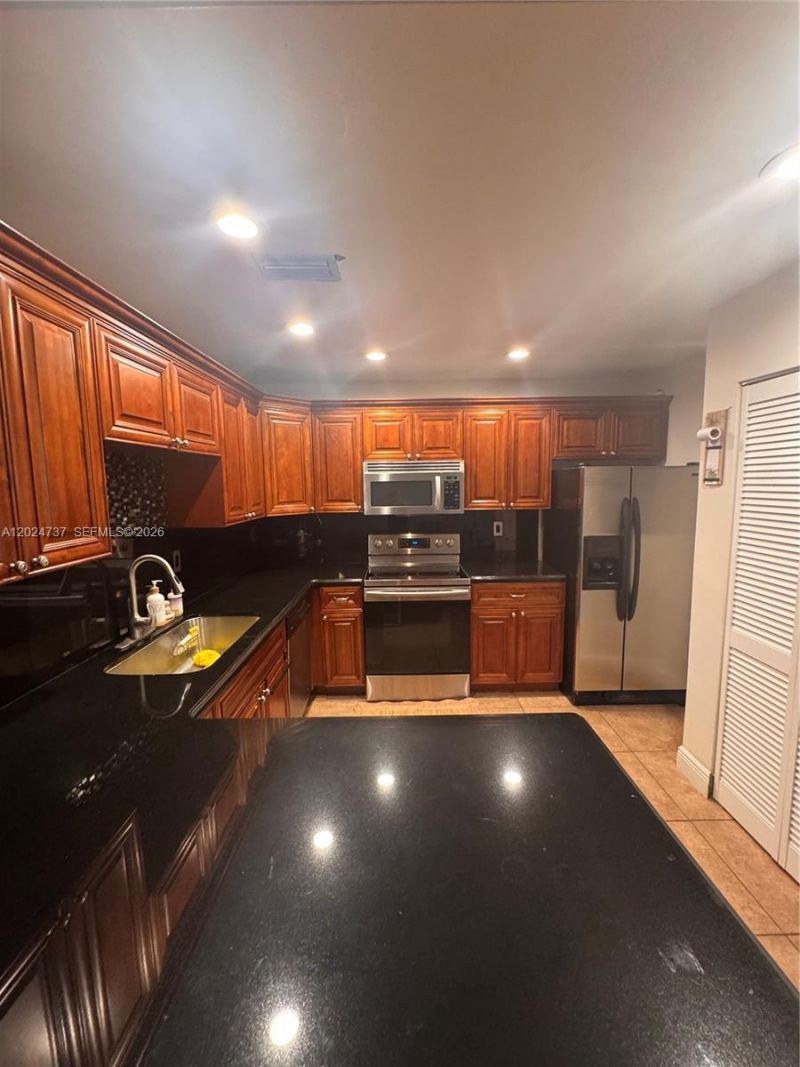 6547 SW 116th Pl, Unit C, Miami, FL 33173 Photo