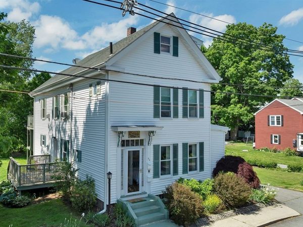 23 Chester Street, Unit 23, Amesbury, MA 01913