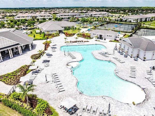 5674 Melbourne CT, Unit 7721, OTHER, FL 34142