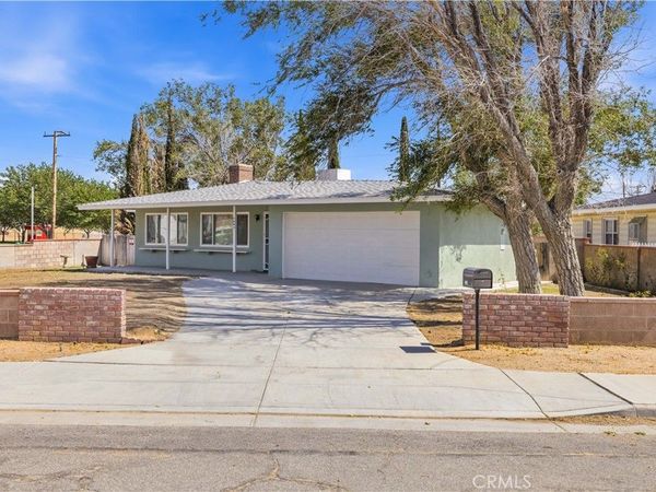 2000 Shasta Street, Mojave, CA 93501