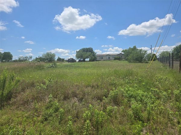 150 Longhorn LOOP, Niederwald, TX 78640