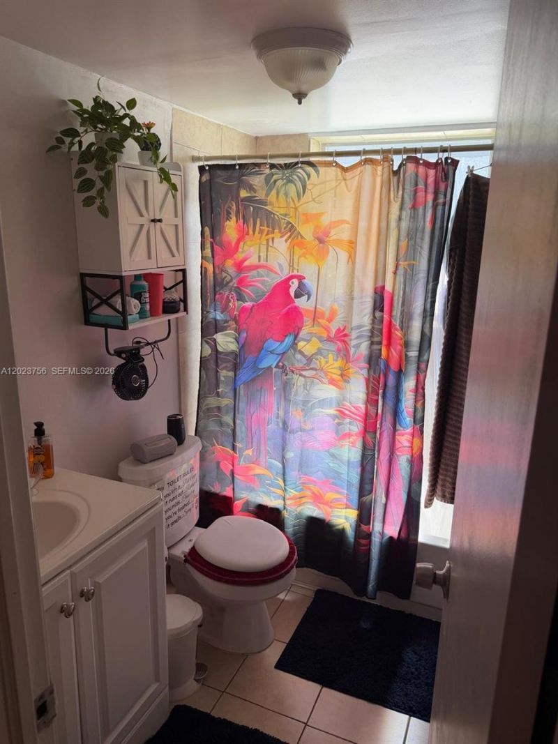 1245 W 24th St , Unit 118, Hialeah, FL 33010 Photo