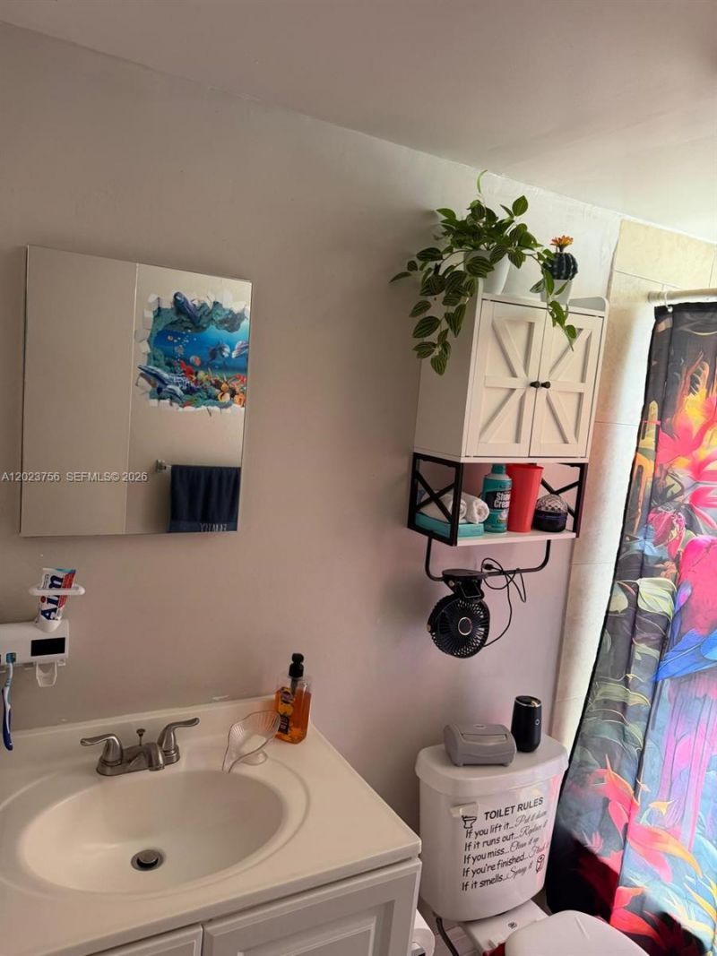 1245 W 24th St , Unit 118, Hialeah, FL 33010 Photo