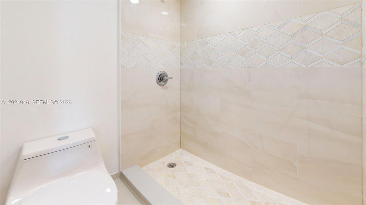 20100 W Country Club Dr, Unit 801, Aventura, FL 33180 Photo