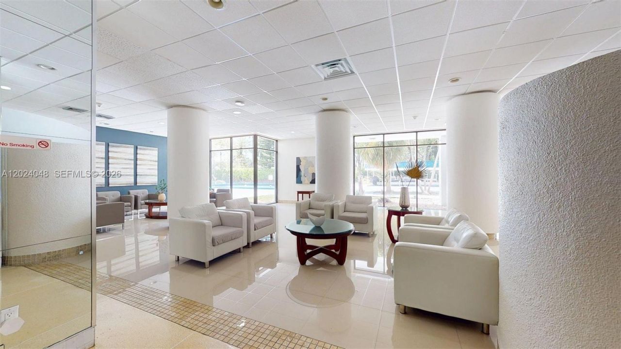 20100 W Country Club Dr, Unit 801, Aventura, FL 33180 Photo