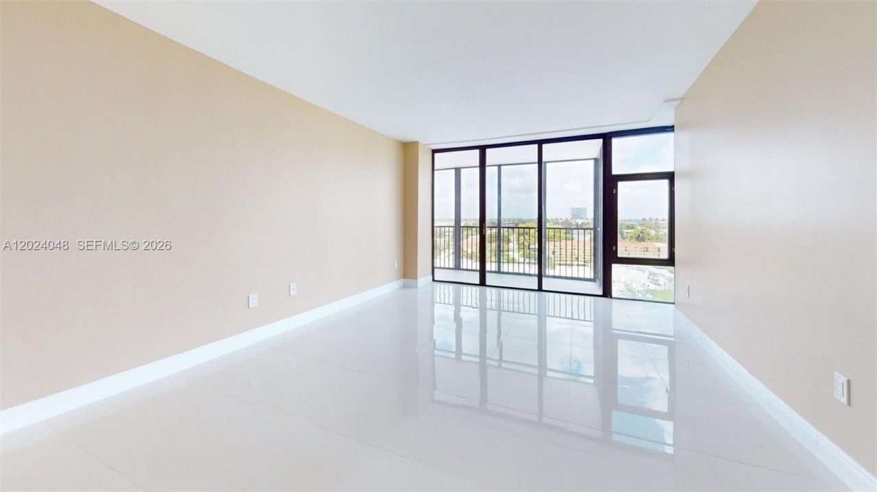 20100 W Country Club Dr, Unit 801, Aventura, FL 33180 Photo