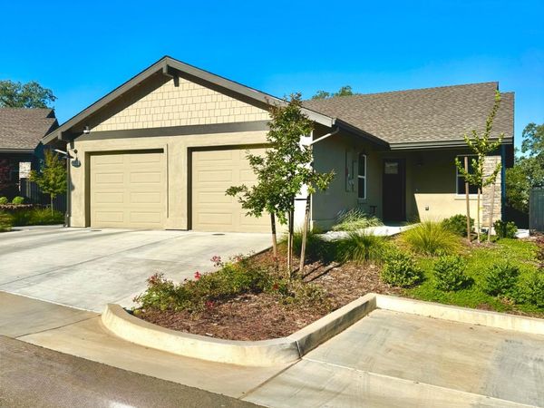 2620 Commons Pl, Auburn, CA 95603