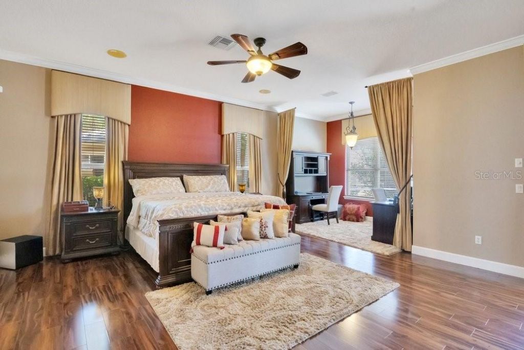 7718 Debeaubien Drive, Orlando, FL 32835 Photo