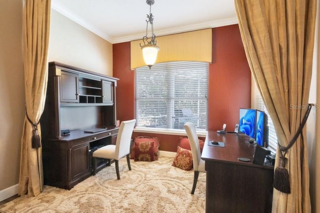 7718 Debeaubien Drive, Orlando, FL 32835 Photo