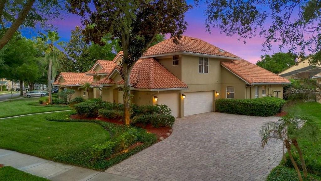 7718 Debeaubien Drive, Orlando, FL 32835 Photo