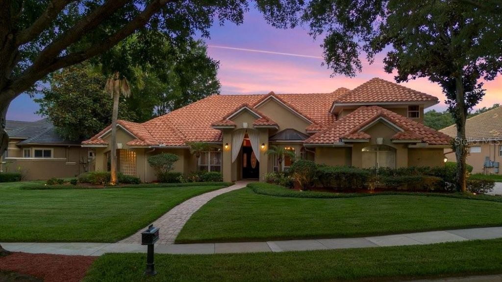 7718 Debeaubien Drive, Orlando, FL 32835 Photo