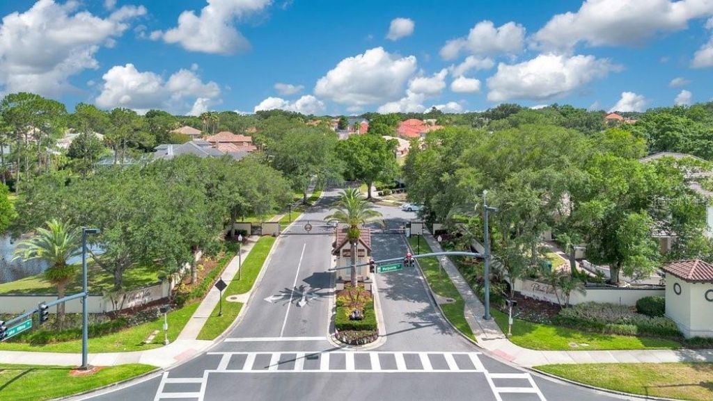 7718 Debeaubien Drive, Orlando, FL 32835 Photo