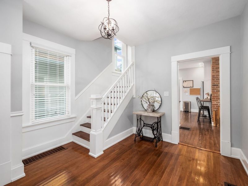 170 N Vine Street, Westerville, OH 43081 Photo 3