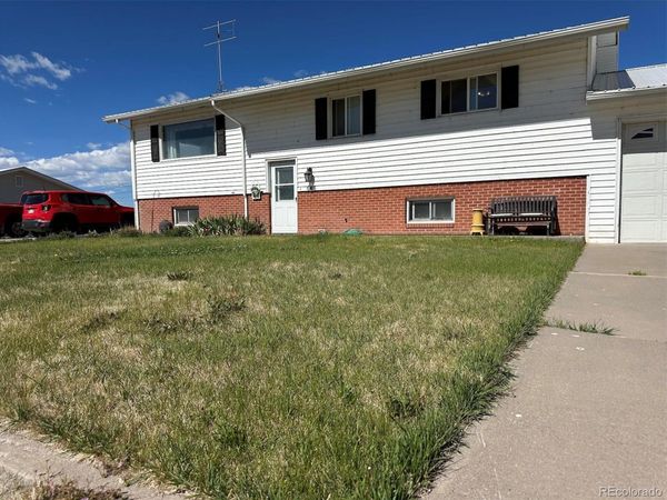583 Pine Street, Monte Vista, CO 81144