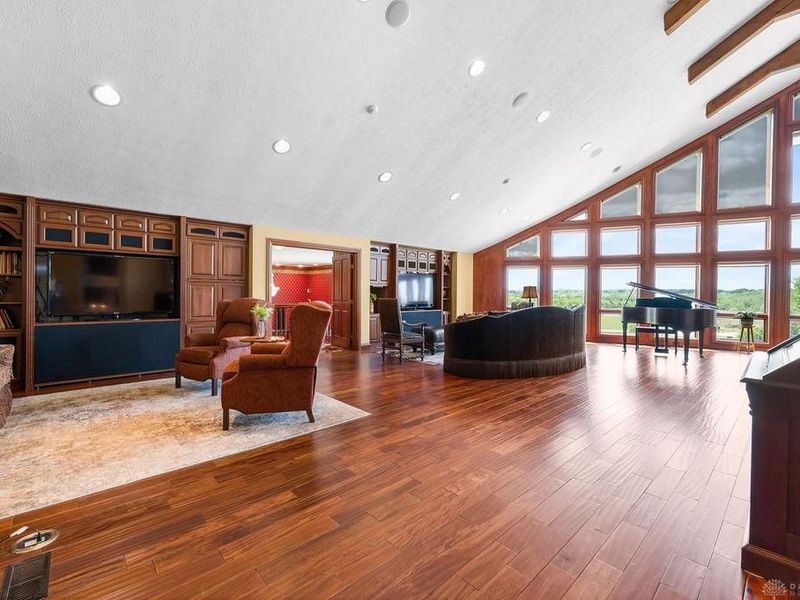 751 Old Springfield Road, Vandalia, OH 45377 Photo 7