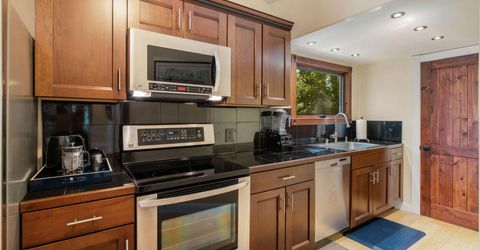 1550 Mt Rose Street, Reno, NV 89509 Photo