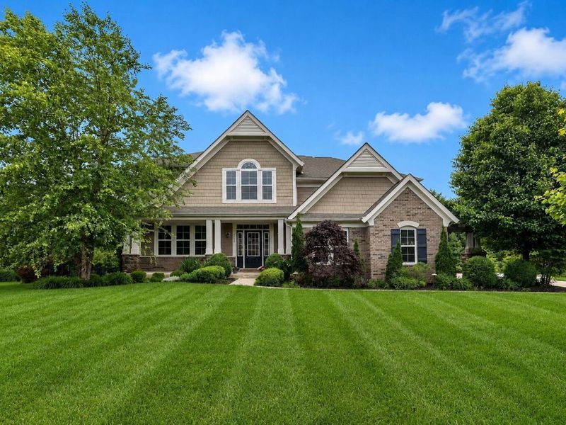 8456 Cameron Court NW, Pickerington, OH 43147 Photo 2