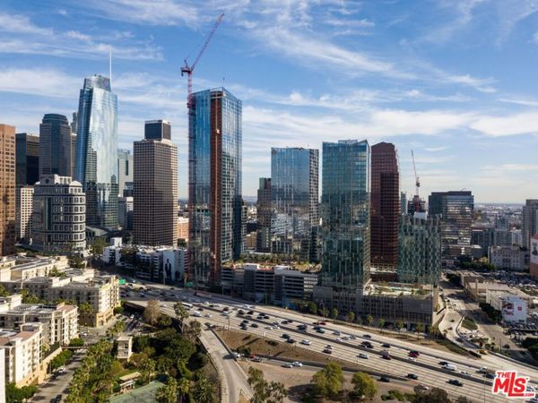 889 Francisco Street, Unit 3310, Los Angeles, CA 90017