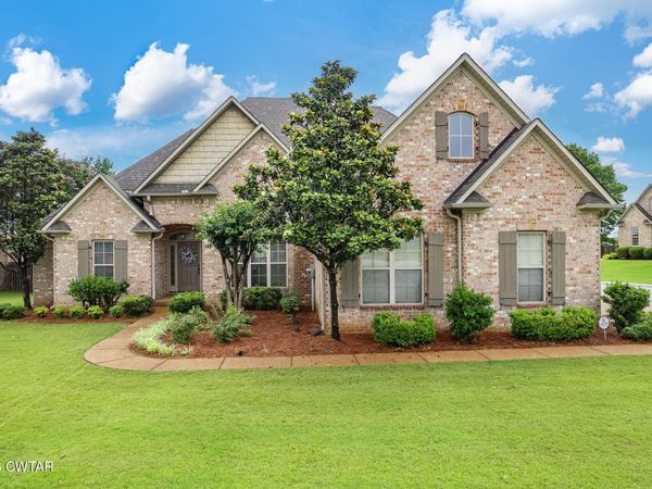 21 Gatewick Drive , Jackson, TN 38305