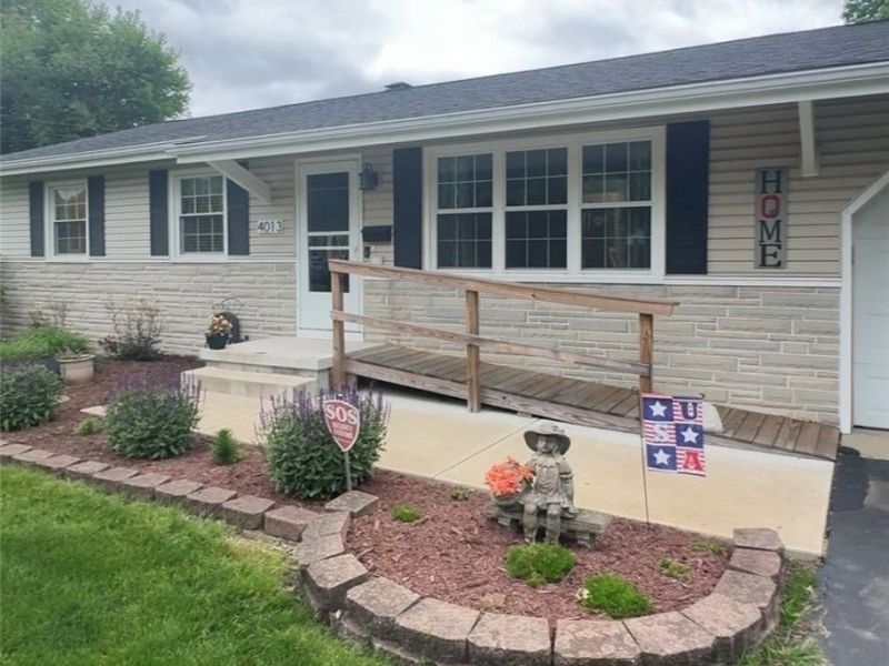 4013 Shelbourne Drive, Youngstown, OH 44511 Photo 2