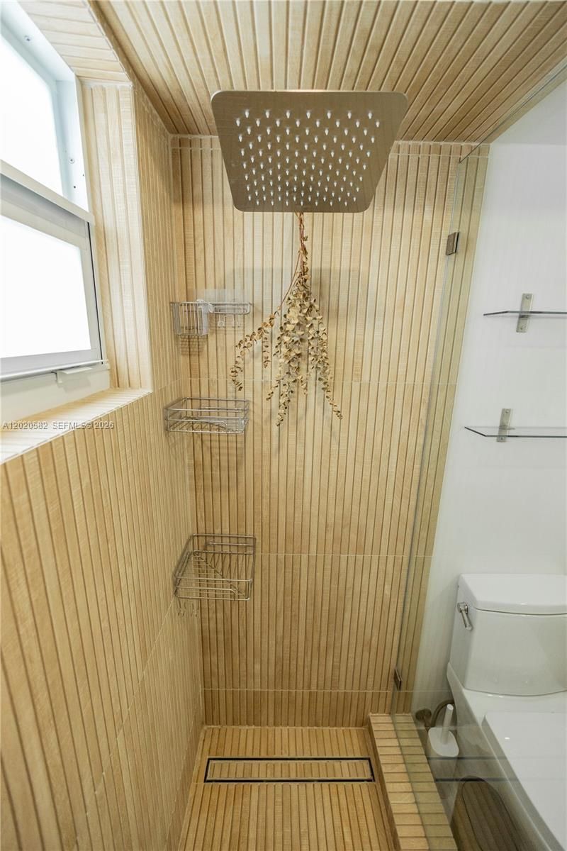301 Jefferson Ave , Unit 4E, Miami Beach, FL 33139 Photo
