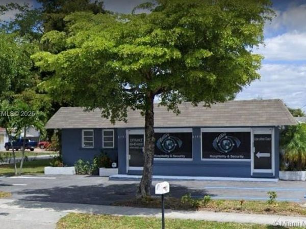 6151 Washington St , Hollywood, FL 33023