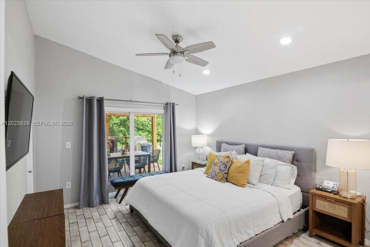 2181 NW 162nd Ter, Pembroke Pines, FL 33028 Photo