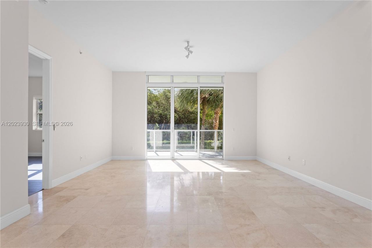 15051 Royal Oaks Ln, Unit 101, North Miami, FL 33181 Photo