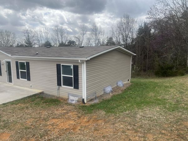215 Westerly Drive, Mosheim, TN 37818