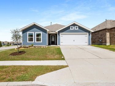 932 American Flyer Boulevard, Fort Worth, TX 76108