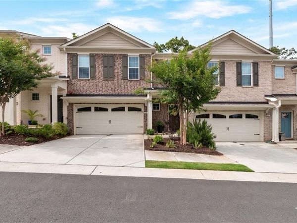 517 Garvin Drive , Woodstock, GA 30189