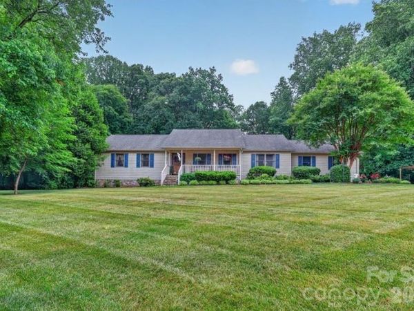 711 Candlewick Drive , Salisbury, NC 28147
