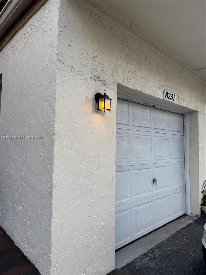 8231 NW 8th Pl, Unit 3, Plantation, FL 33324 Photo