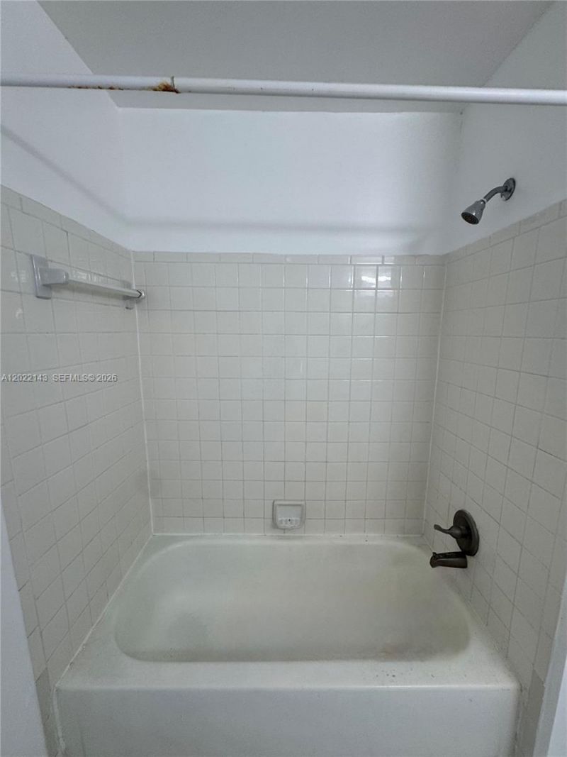 8231 NW 8th Pl, Unit 3, Plantation, FL 33324 Photo